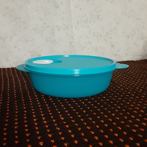 CrystalFlash Tupperware Set - Picture 5 of 5